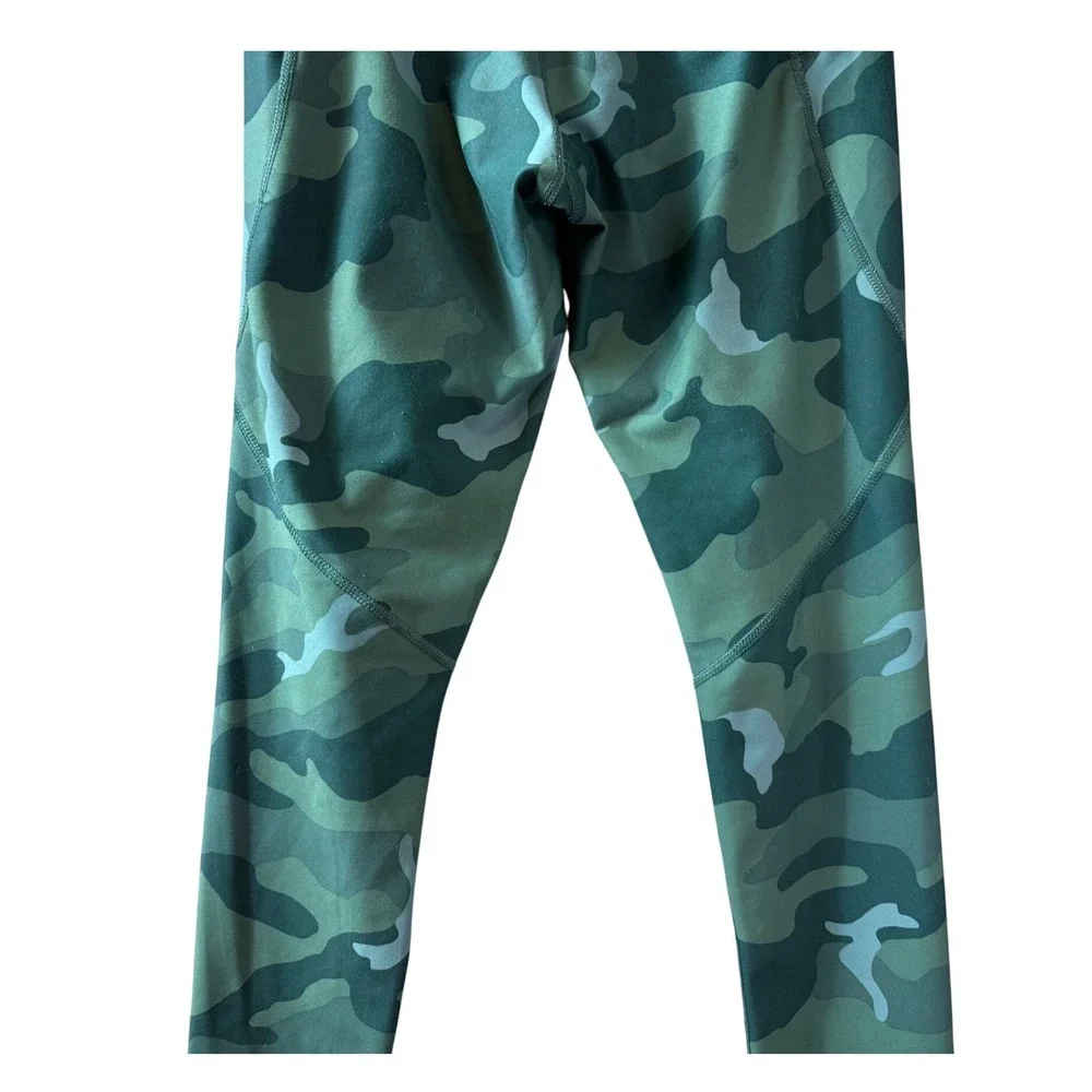 Old Navy Active Powersoft‎ Girls XL 14-16 Green Camo High Rise Leggings